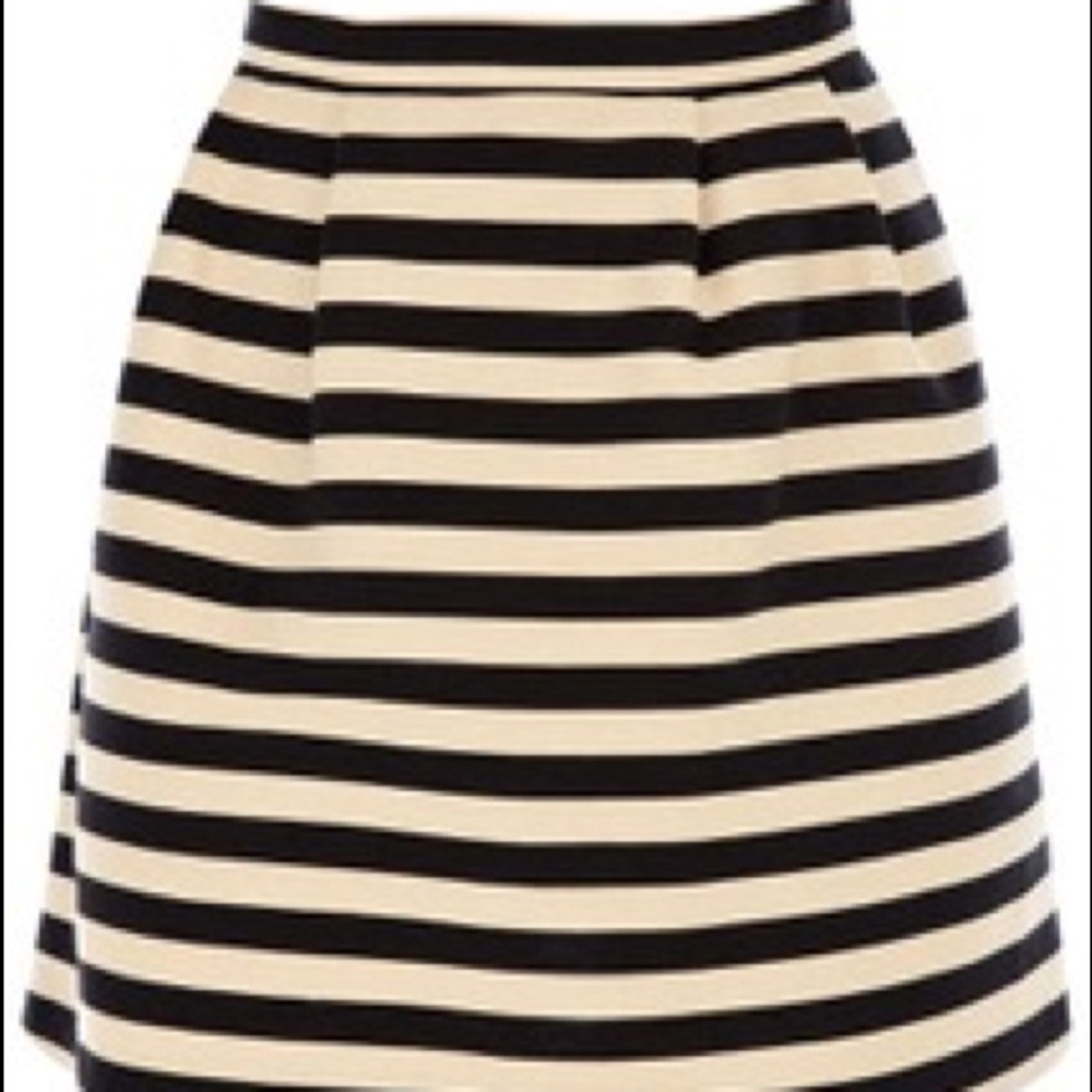 Oasis mini stripped skirt size 6-8